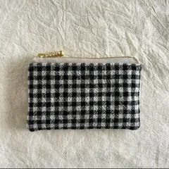 ハンドメイド　ミニポーチ　ギンガムチェック　黒×白