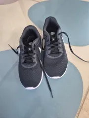 ナイキ ブラック スニーカー