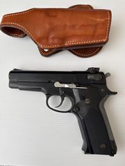 Item thumbnail for item 47452105-698b-4774-9e3b-e12b1f09ced6