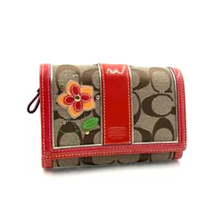 ■未使用訳あり品■COACH  コーチ　シグネチャーキャンバス　二つ折り財布　ヘリテージ　花柄刺繍　フラワー　ベージュ×レッド　エナメル　パテントレザー　ゴールド金具　レディース