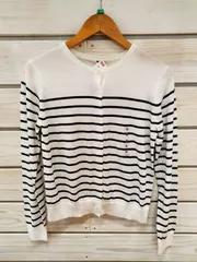 【新品・未使用】32　UNIQLO　レディースカーディガン