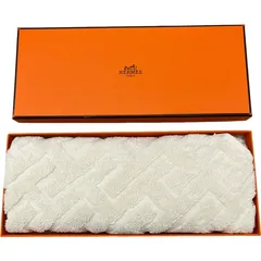 HERMES エルメス ラビリンス  カレ・タオル《ステアーズ》ハンドタオル ホワイトカラー コットン100％
