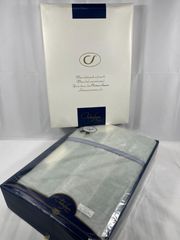 Item thumbnail for item 30bc7ab0-cb57-460b-8a7f-1f9f878e3fbb