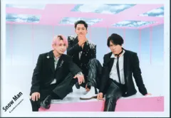 SnowMan LOVETRIGGER/We'll go together MV＆ジャケ写オフショット 佐久間大介/岩本照/宮舘涼太 公式写真 *1枚