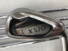 Item thumbnail for item e9a1b14f-3eeb-45c3-9232-402f6e8d995d