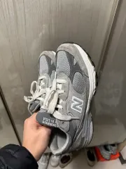 ニューバランス 993 グレー スニーカー 260