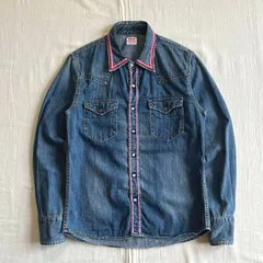 archive　アーカイブ古着　EDWIN　エドウィン　ヴィンテージ加工　長袖デニムシャツ　ウエスタン　フェードブルー　ピンク×レッド　ステッチライン装飾　フラップポケット　スナップボタン　M　Y2K　グランジ　アメカジ　western denim shirt