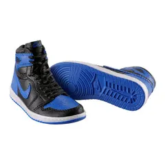BANDAI NAMCOガシャポン NIKE AIR JORDAN1High85 ミニチュアコレクション　ロイヤル