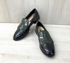 Item thumbnail for item dbe658a1-ecfe-41c8-be5e-886fe6ddf9b7