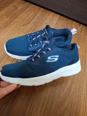 スケッチャーズ スニーカー ネイビー 240mm