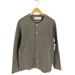 Item thumbnail for item 48eb2b24-7fc5-432e-a0c8-e86e827b3ebf