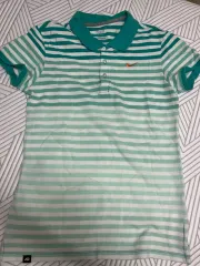 ナイキ カラーTシャツ