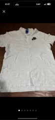 ナイキ 半袖Tシャツ 傷なし、若干の色移りあり 18,900円