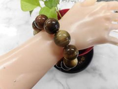 Item thumbnail for item 6f860fc7-34c8-477e-af6c-35f7726c106e