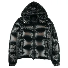 美品★TATRAS・タトラス【BELBO・ベルボ】メンズ ブランドアイコンロゴワッペン 腕ポケット フード付き シャイニーナイロン ダブルジップ ダウンジャケット 2023年モデル 訳あり (2/約ML相当) メンズダウンジャケット 冬服 春服 ブラックのサムネイル