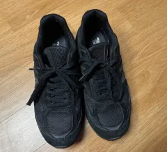 ニューバランス 990v5 トリプル ブラック 255