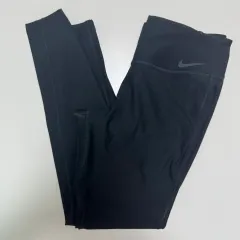ナイキ ドライフィット レギンス M