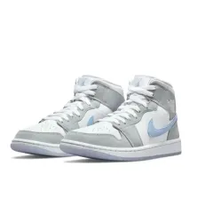 ナイキ ジョーダン ウルフグレー 235