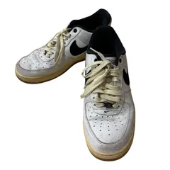  NIKE ナイキ AIR FORCE 1 LOW ホワイト×ブラック ガムソール メンズ 27cm【Z1770】