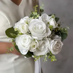 白バラクラッチブーケ☆ブートニア