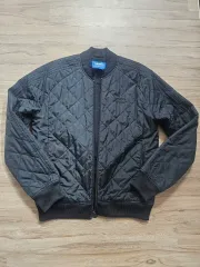 アディダス ブラック キルティング ブルゾン ジャケット