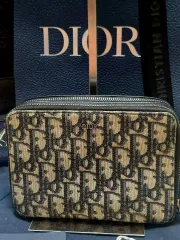 ディオール ポーチ ストラップ (メッセンジャーバッグ / クロスバッグ)