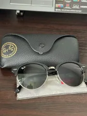 Ray-Ban (レイバン) 4246 クラブラウンド