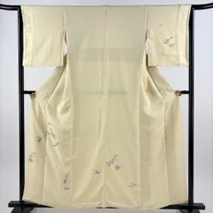 付下げ 身丈158cm 裄丈64cm M 袷 楽器 地紋 金彩 薄黄 正絹 秀品 一つ紋 【中古】