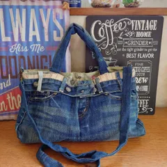 26☆USEDダメージ変わりデニムリメイク☆ショルダーバッグ☆リメイクデニム☆古着リメイク☆