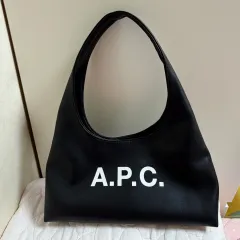 A P C Baby Ninon ブラック ショルダーバッグ