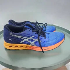 265アシックス fuzeX ランニングシューズ 青/オレンジ