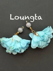 4197タッセルピアス フリンジピアス 樹脂ピアス