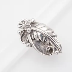 Q078 ヴィンテージ イヤリング 片耳のみ デザイン シルバー