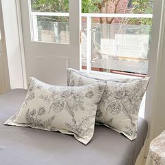 Item thumbnail for item ef337c4b-591f-413d-9036-93bcc2820ba4