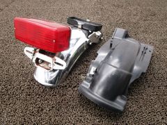 cb250t cb400t サンパチテールランプ 土台新品 フェンダーおまけ 