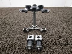 WM製バーハンドル用アルミトップブリッジ ボルティ/グラストラッカー