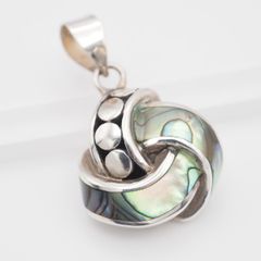 Item thumbnail for item 258d927e-4dce-4092-a274-ccdc75043094