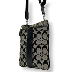 【良品】コーチ COACH シグネチャー ショルダーバッグ サコッシュ ポシェット 斜め掛け クロスボディ キャンバス レザー ブラック 黒 グレー 縦型 スリム 薄型 軽量 メンズ レディース ユニセックス 鞄 カバン 旅行 散歩 s2