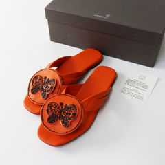 Item thumbnail for item 2ca1a9ec-7caa-4345-8e4b-771f455602ce