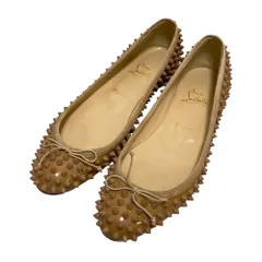 良品 Christian Louboutin クリスチャンルブタン スタッズ フラットパンプス サイズ39 約26cm ベージュ レディース 古着 中古 USED