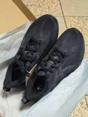 (新品) アシックス ノヴァブラスト5 ブラック 260