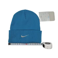 【未使用タグ付き】NIKE ニット帽 ビーニー ブルー キッズ／レディース可 スウッシュ