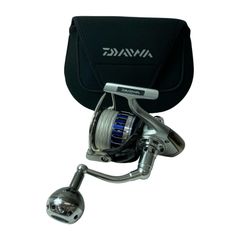DAIWA SALTIGA 4500Hケース付 - メルカリ