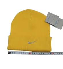 【新品タグ付き】NIKE ニット帽 ビーニー イエロー スウッシュ刺繍 レディース フリーサイズ