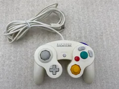 ニンテンドーゲームキューブ　コントローラー　ホワイト　動作品