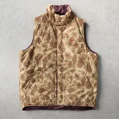 【バレンタイン期間限定セール5%OFF 】ステューシー リバーシブル SSリンク カモ柄 ダウンベスト ベージュ / ボルドー メンズ