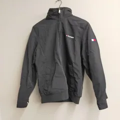 N1090 Tommy Hilfiger ナイロンジャケット フード収納可 フード付 フルジップ ブラック 内側メッシュ メンズ Mサイズ ロゴ刺繡 アウター