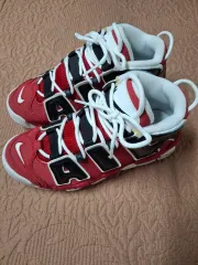 240 NIKE エア モア アップテンポ 96 ブルズ 3004