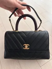シャネル ココハンドル 쉐브론 キャビア スモール
