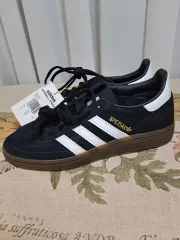 アディダス ハンドボール スペチアル(正規品)